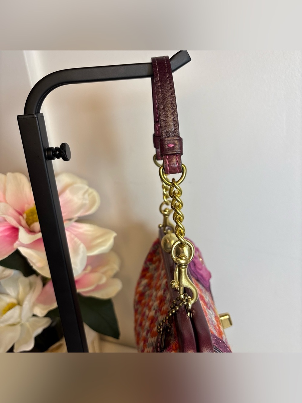 COACH LTD VTG PINK WOOL HOUNDSTOOTH SUEDE KISSLOCK GALLERY FRAMED BAG - Picture 7 of 16
